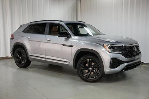 2025 Volkswagen Atlas Cross Sport 2.0T SEL