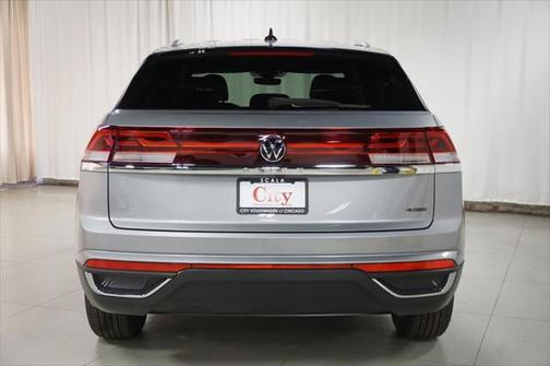 2025 Volkswagen Atlas Cross Sport 2.0T SE