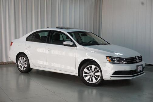 2015 Volkswagen Jetta Auto SE w/Connectivity