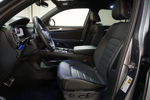 2024 Volkswagen Atlas Cross Sport 2.0T SEL