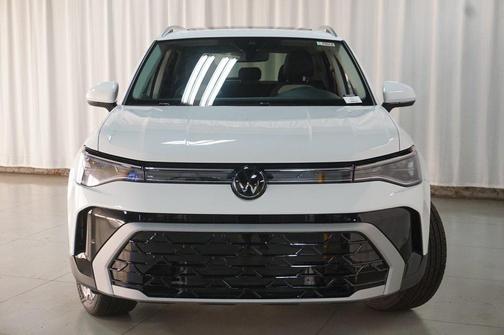 2026 Volkswagen Taos SEL