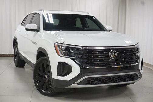 2025 Volkswagen Atlas Cross Sport 2.0T SE w/Technology 4MOTION
