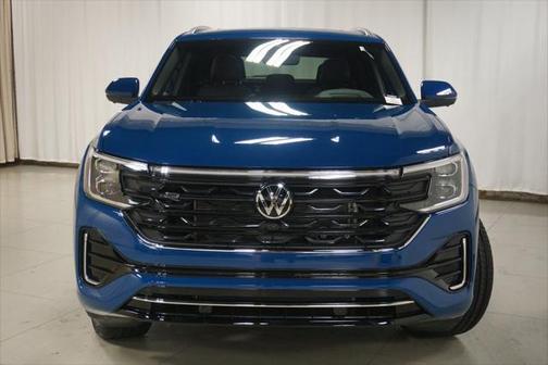 2025 Volkswagen Atlas Cross Sport 2.0T SEL Premium