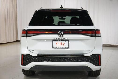 2025 Volkswagen Tiguan 2.0T SE R-Line Black 4MOTION