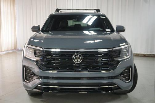 2026 Volkswagen Atlas Cross Sport 2.0T SEL Premium