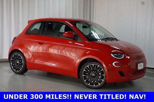 2024 FIAT 500e INSPI(RED) FWD