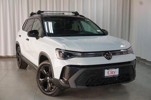 2025 Volkswagen Taos 1.5T SE Black