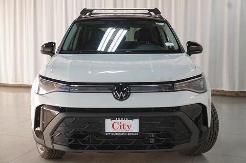 2025 Volkswagen Taos 1.5T SE Black