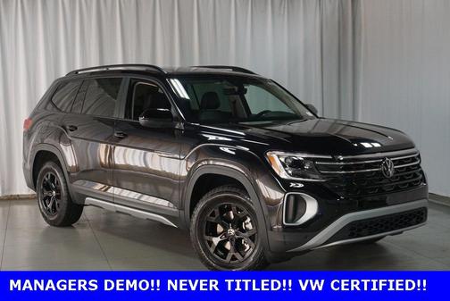 2025 Volkswagen Atlas 2.0T Peak Edition