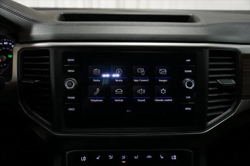 2021 Volkswagen Atlas 3.6L SE w/Technology