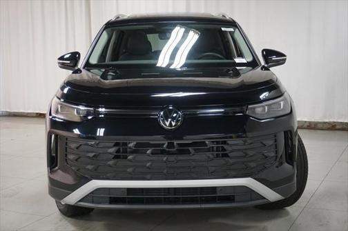 2025 Volkswagen Tiguan 2.0T SE 4MOTION
