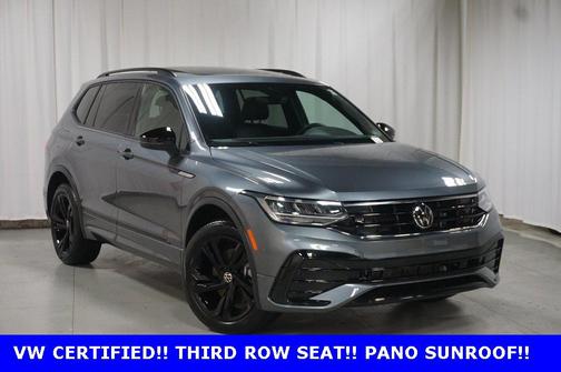 2024 Volkswagen Tiguan 2.0T SE R-Line Black