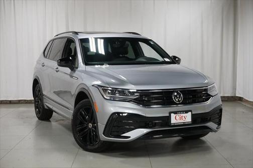 2022 Volkswagen Tiguan 2.0T SE R-Line Black 4MOTION