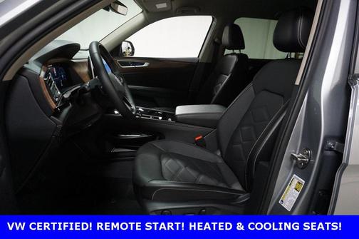 2025 Volkswagen Atlas 2.0T SE w/Technology 4MOTION