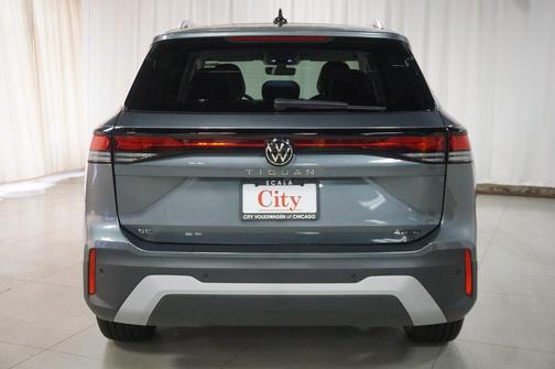 2025 Volkswagen Tiguan 2.0T SE 4MOTION