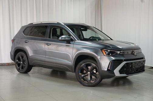 2025 Volkswagen Taos 1.5T SEL