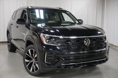2025 Volkswagen Atlas 2.0T SEL Premium R-Line 4MOTION