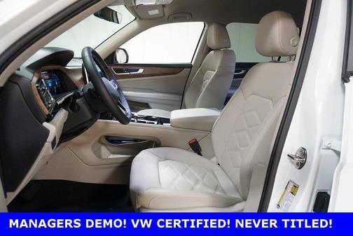 2025 Volkswagen Atlas 2.0T SE w/Technology 4MOTION