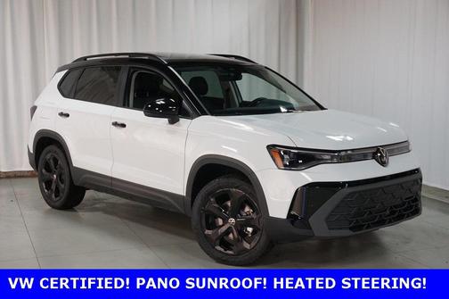 2025 Volkswagen Taos 1.5T SE Black