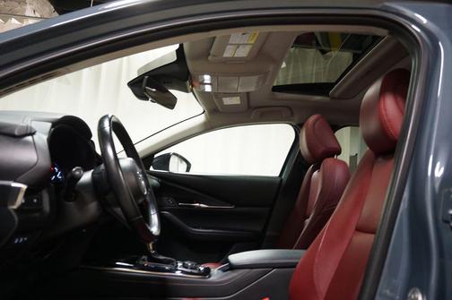 2023 Mazda CX-30 2.5 S Carbon Edition