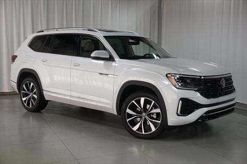 2025 Volkswagen Atlas 2.0T SEL Premium R-Line 4MOTION