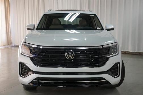 2025 Volkswagen Atlas 2.0T SEL Premium R-Line 4MOTION