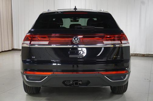 2026 Volkswagen Atlas Cross Sport 2.0T SE w/Technology 4MOTION