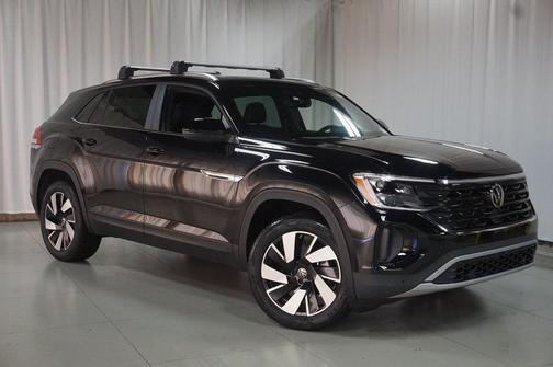 2026 Volkswagen Atlas Cross Sport 2.0T SE w/Technology 4MOTION