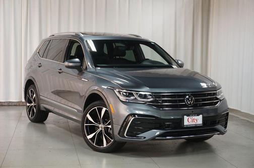 Platinum Gray Metallic 2023 Volkswagen Tiguan 2.0T SEL R-Line 4MOTION