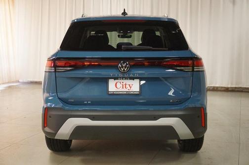 2025 Volkswagen Tiguan 2.0T SE 4MOTION