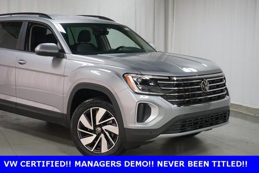 2025 Volkswagen Atlas 2.0T SE w/Technology 4MOTION