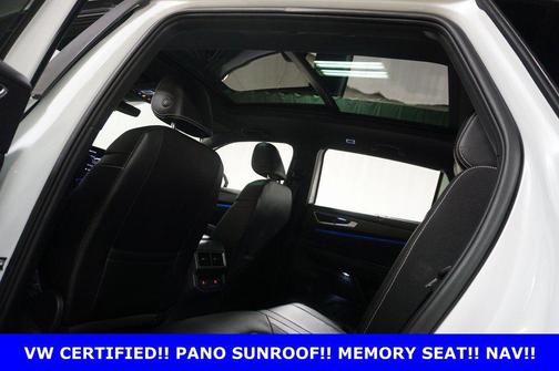 2024 Volkswagen Atlas Cross Sport 2.0T SEL