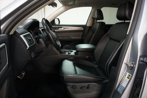 2021 Volkswagen Atlas 3.6L SE w/Technology