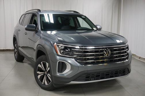 2025 Volkswagen Atlas 2.0T SE