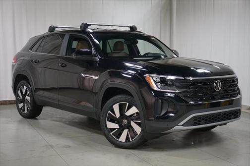 2025 Volkswagen Atlas Cross Sport 2.0T SE w/Technology 4MOTION