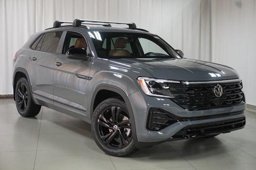 2026 Volkswagen Atlas Cross Sport 2.0T SEL