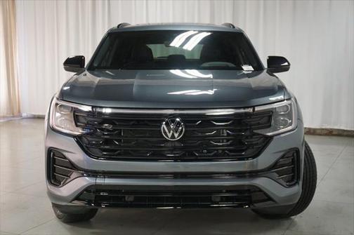 2025 Volkswagen Atlas Cross Sport 2.0T SEL