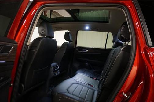 2024 Volkswagen Atlas 2.0T SEL