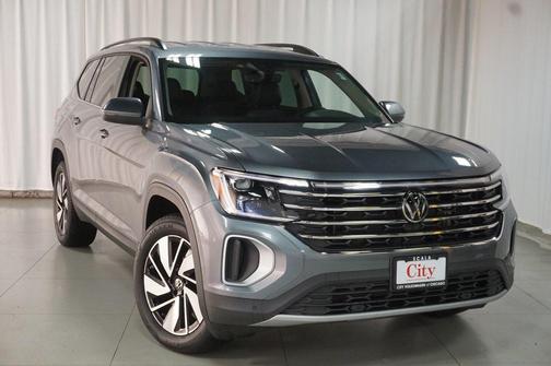 2025 Volkswagen Atlas 2.0T SE w/Technology 4MOTION