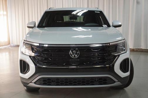 2026 Volkswagen Atlas Cross Sport 2.0T SE w/Technology 4MOTION