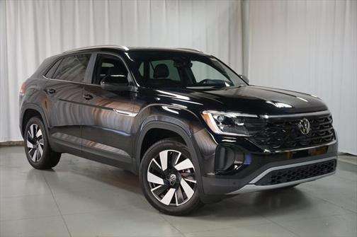 2025 Volkswagen Atlas Cross Sport 2.0T SE w/Technology 4MOTION