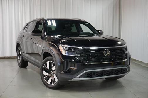 2025 Volkswagen Atlas Cross Sport 2.0T SE w/Technology 4MOTION