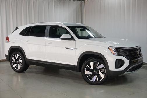 2025 Volkswagen Atlas Cross Sport 2.0T SE w/Technology 4MOTION