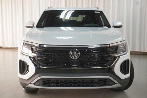 2026 Volkswagen Atlas Cross Sport 2.0T SE w/Technology 4MOTION