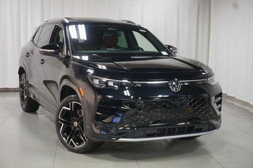 2026 Volkswagen Tiguan 2.0T SEL R-Line 4MOTION