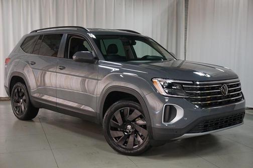2026 Volkswagen Atlas 2.0T SE w/Technology 4MOTION