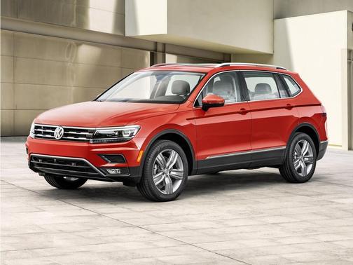 Pyrite Silver Metallic 2020 Volkswagen Tiguan 2.0T SE 4MOTION