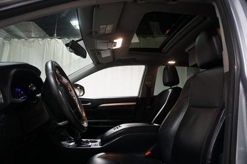 2014 Toyota Highlander XLE