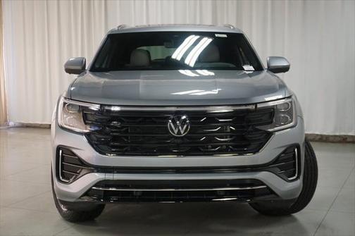 2025 Volkswagen Atlas Cross Sport 2.0T SEL Premium