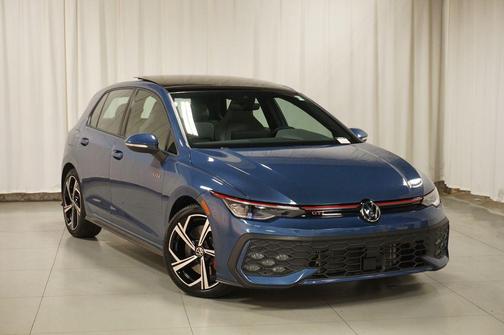 Slate Blue Metallic 2025 Volkswagen Golf GTI 2.0T SE DSG